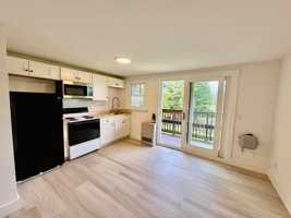 featured image of 473 Maple St