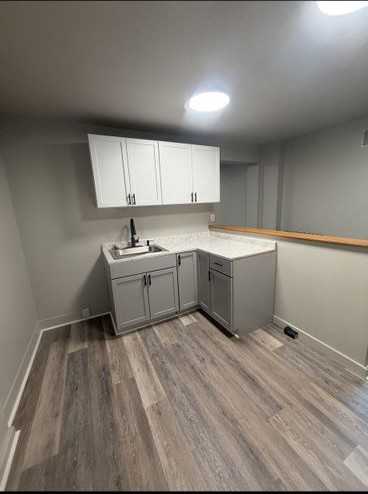 28 W 3rd St - Photo 7 of 10