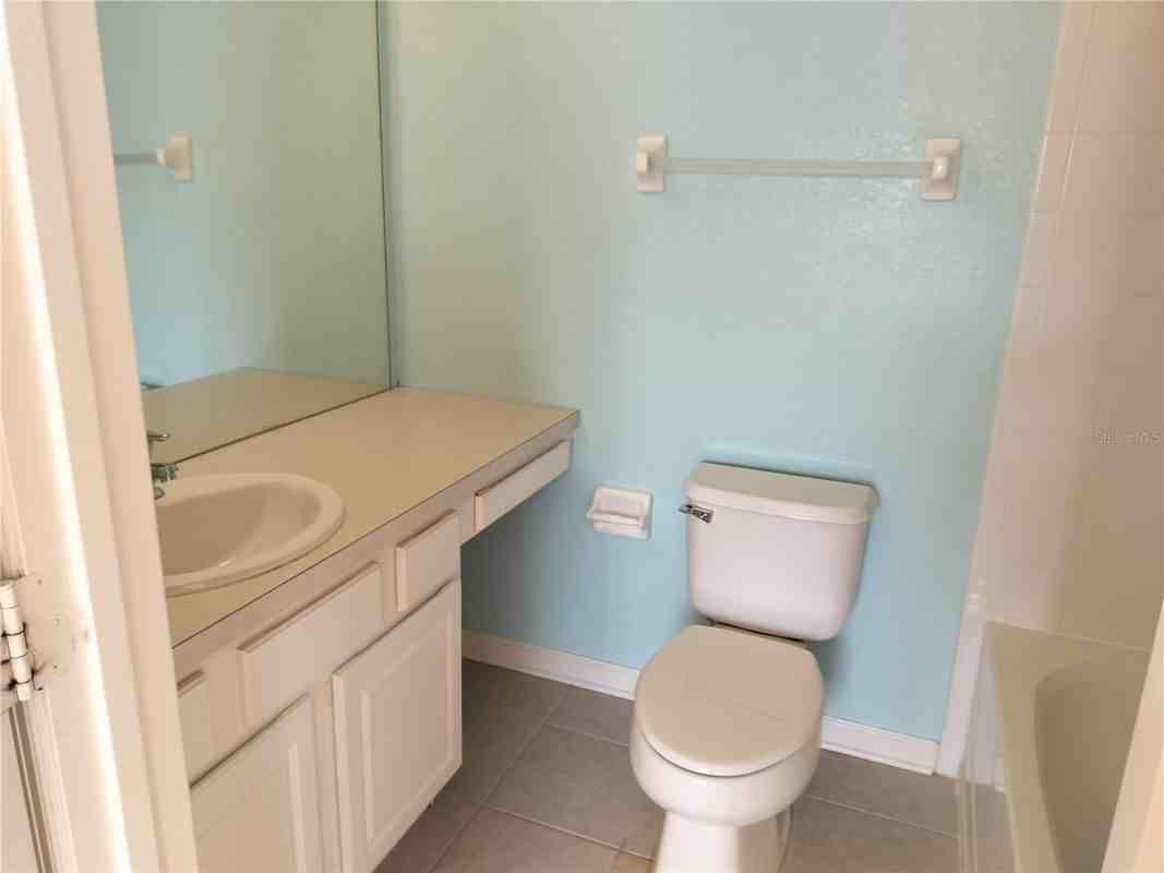 1761 Stockton Dr - Photo 4 of 17