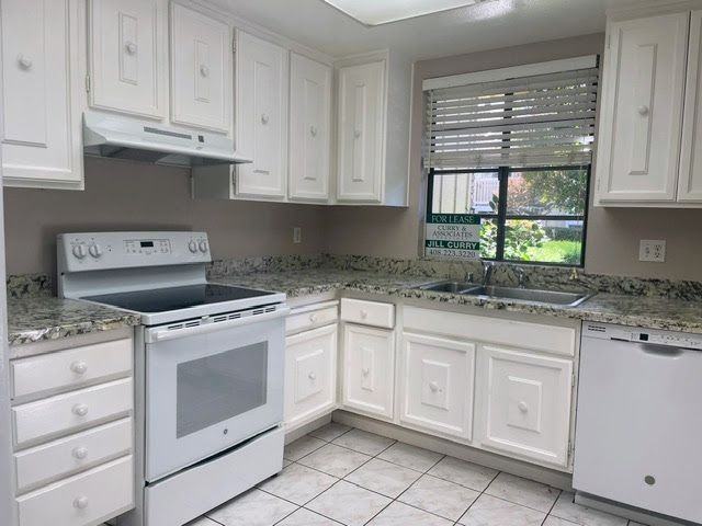 5044 Cribari Vale - Photo 6 of 23