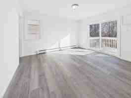 featured image of 25 Dewitt St ##2