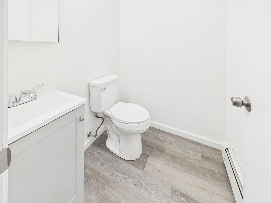 25 Dewitt St ##2 - Photo 6 of 12