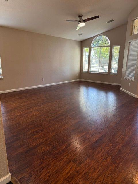 1491 Velasquez Ln - Photo 3 of 16