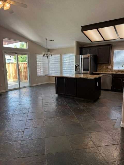 1491 Velasquez Ln - Photo 6 of 16
