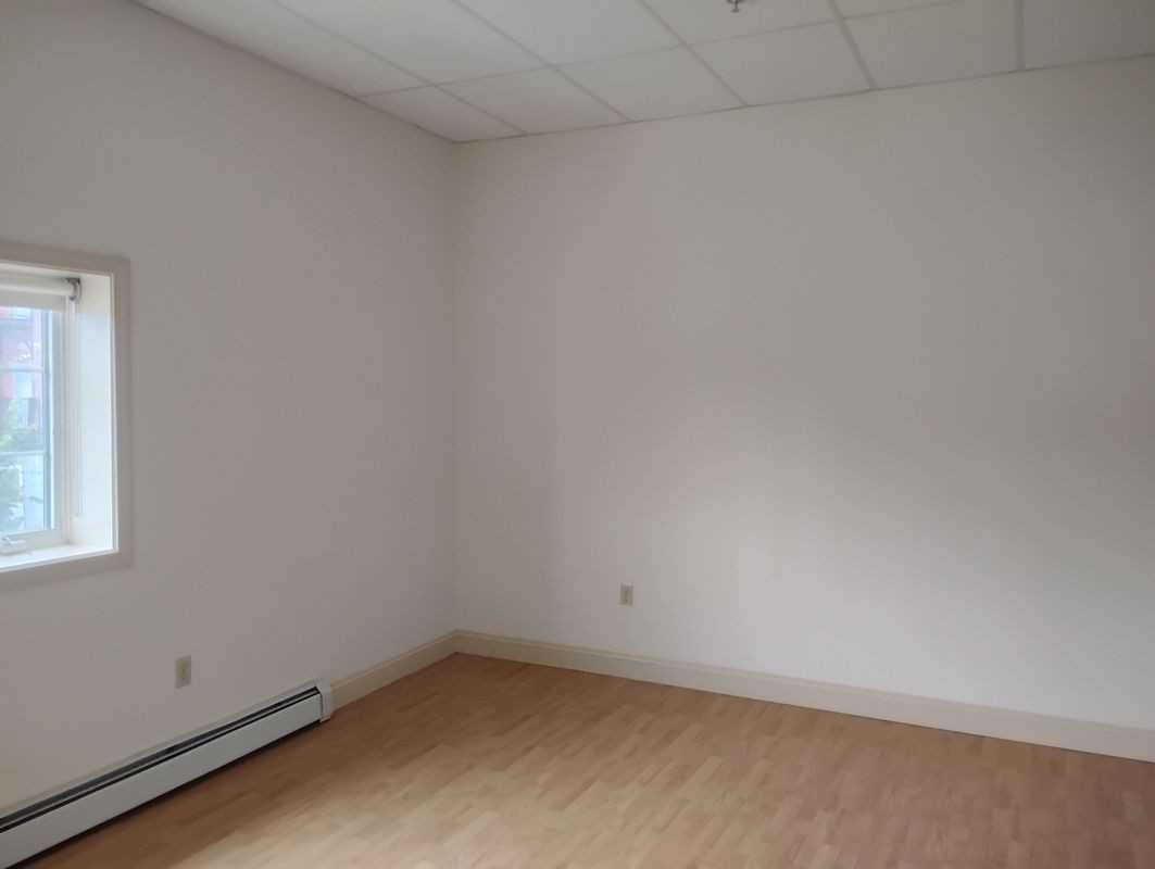 5 Chase St - Photo 2 of 8