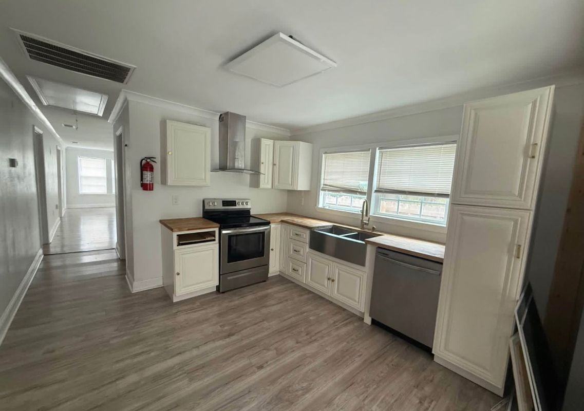 1209 E Polk St - Photo 6 of 6