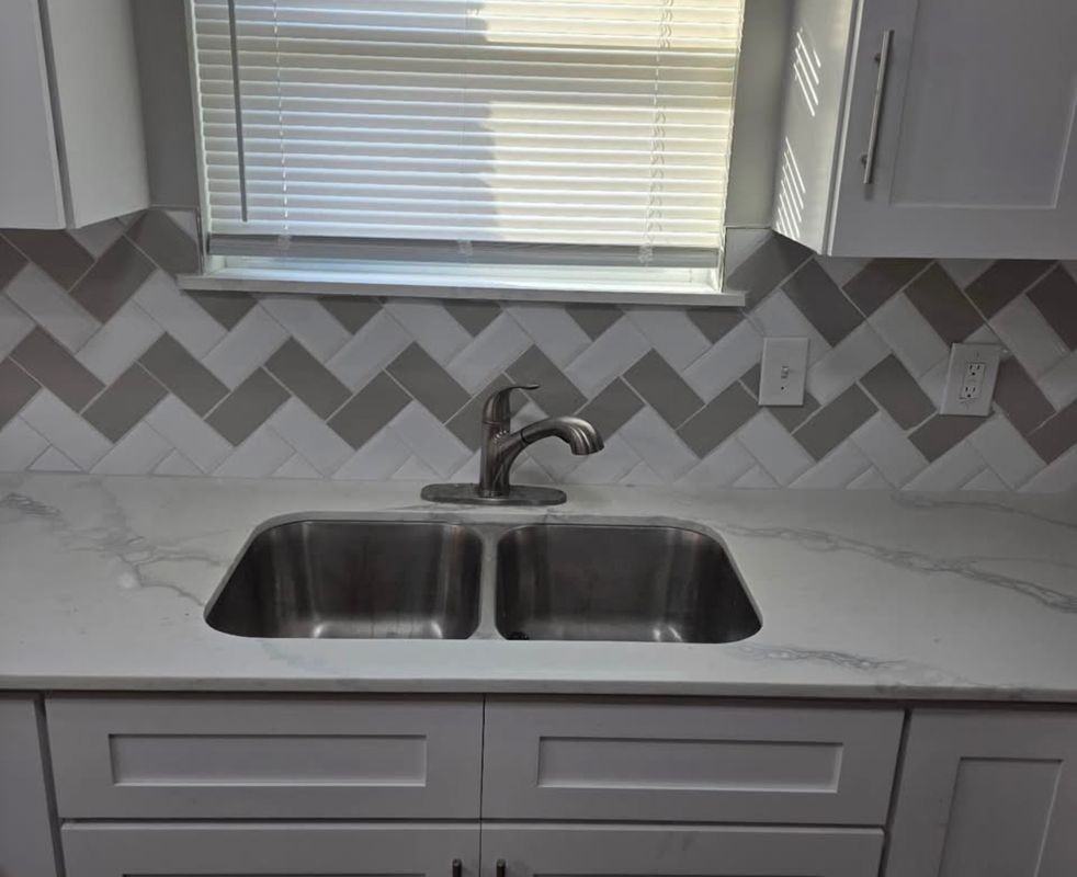 3880 Pocasset St - Photo 4 of 6