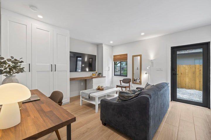 1507 Sw 32nd Ct ##B - Photo 7 of 11