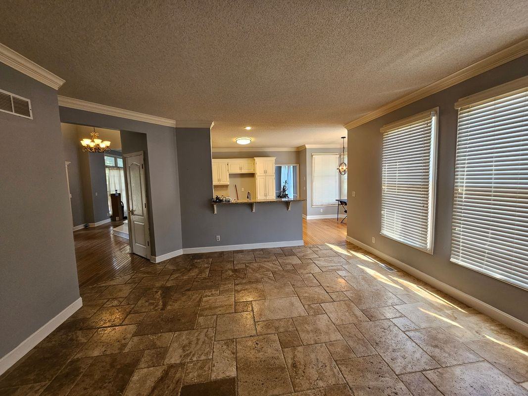 16287 S Burch St - Photo 4 of 18