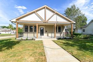 featured image of 1008 S 8th St