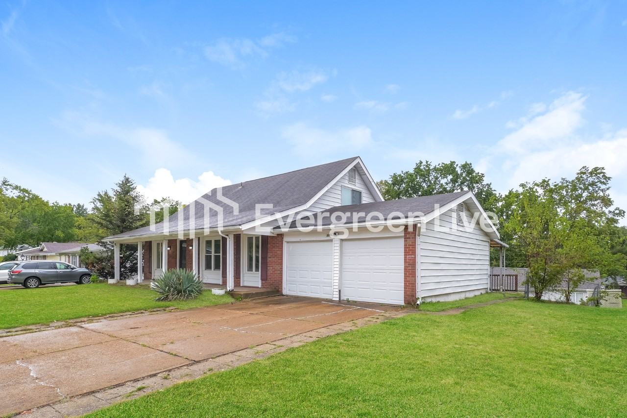 5256 Cheltenham Rd - Photo 2 of 15