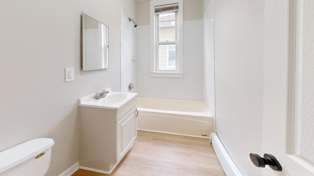 163 Hichborn St #6 - Photo 4 of 25