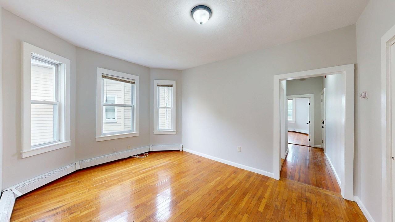 163 Hichborn St #6 - Photo 6 of 25