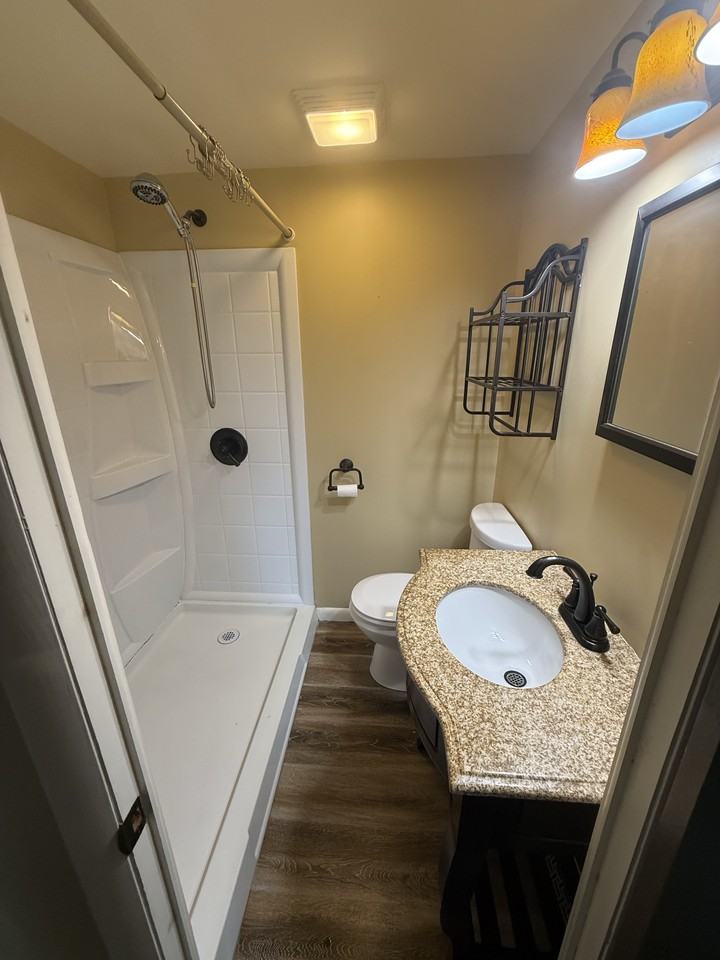 721 N James St - Photo 5 of 12