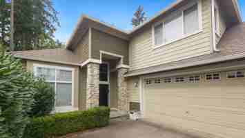featured image of 16320 32nd Ave Se