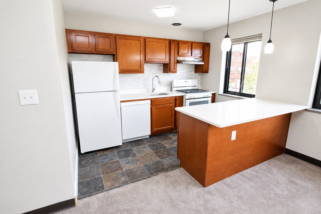 PURCHASE PLACE -- 193 - Photo 2 of 12