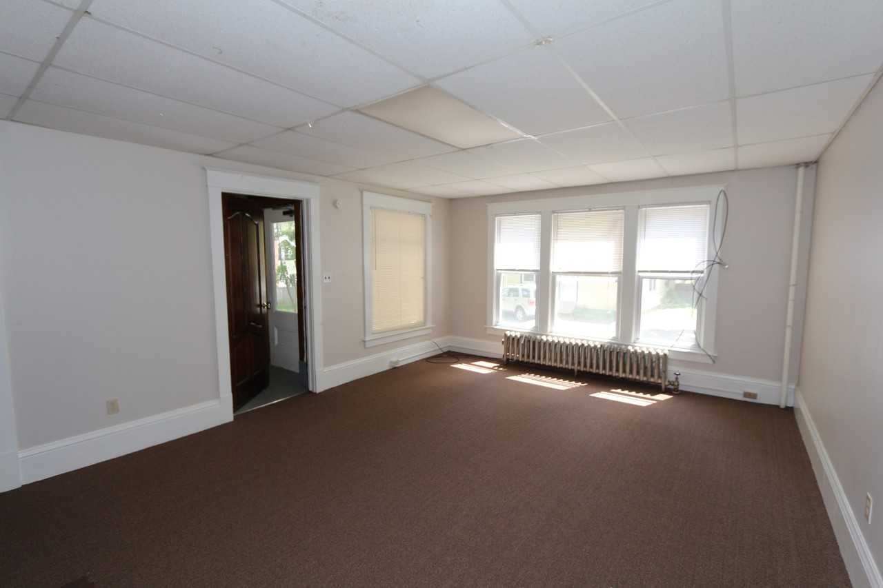 7 Weidman Pl - Photo 4 of 7