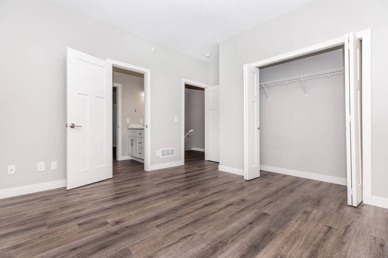 Stone Haven Townhomes - Photo 7 of 22