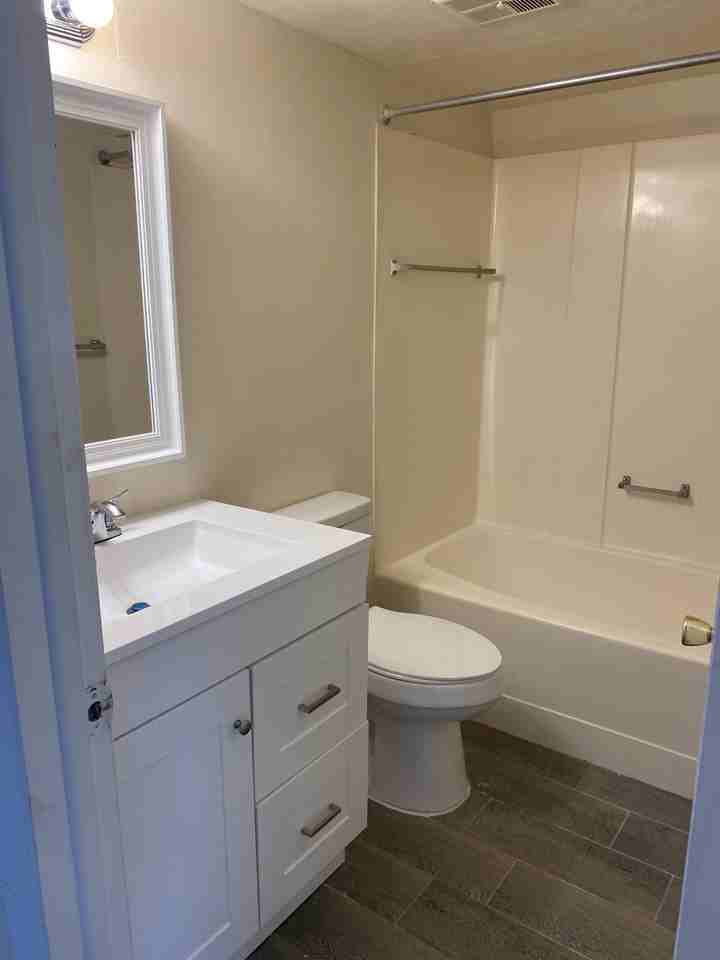Midway Court Apartments - Photo 7 of 50