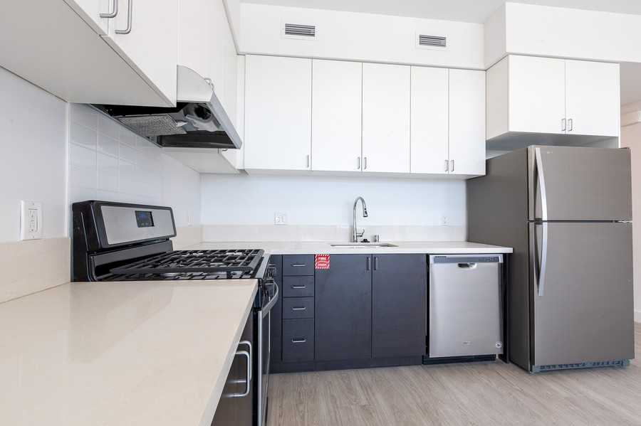 4435 Piedmont Avenue - Photo 6 of 17