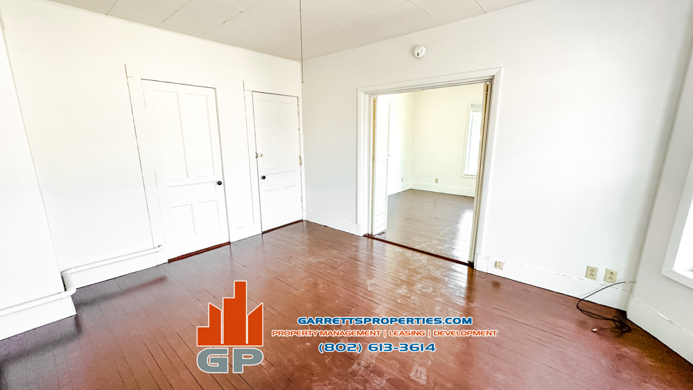15 Brook Street - Photo 5 of 10