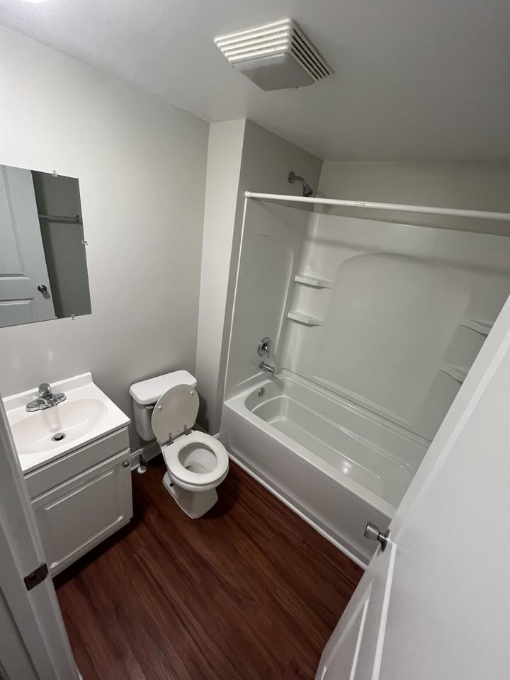 710 South Cameron Street - Photo 5 of 14