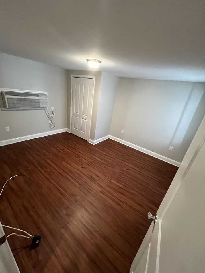 710 South Cameron Street - Photo 6 of 14