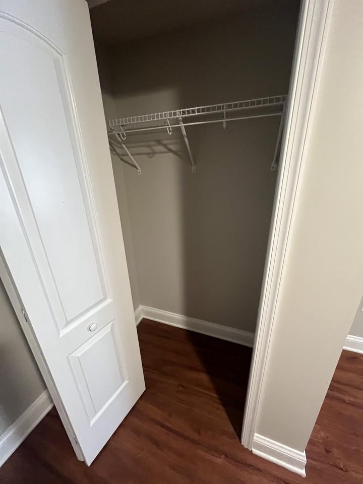 710 South Cameron Street - Photo 7 of 14