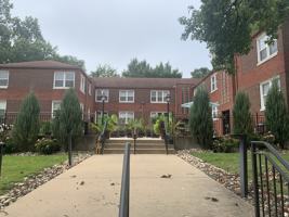 featured image of 1364 Mccausland Ave