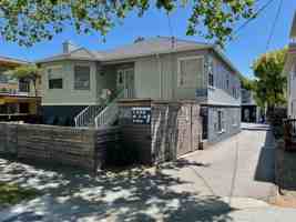 featured image of 1356 Lincoln Ave