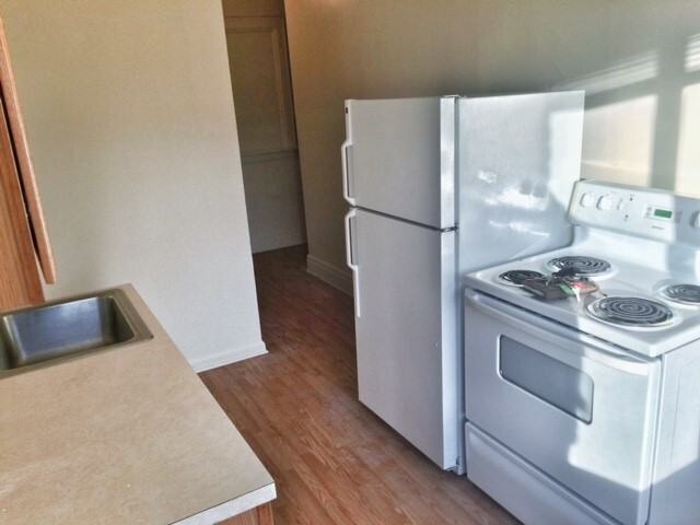 4303 Fremont Ave N (McConaughy Realty Trust) - Photo 4 of 6
