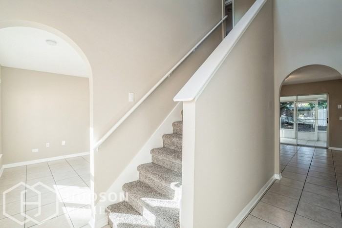 1628 Westminster Trl - Photo 3 of 20