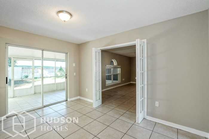 1628 Westminster Trl - Photo 6 of 20