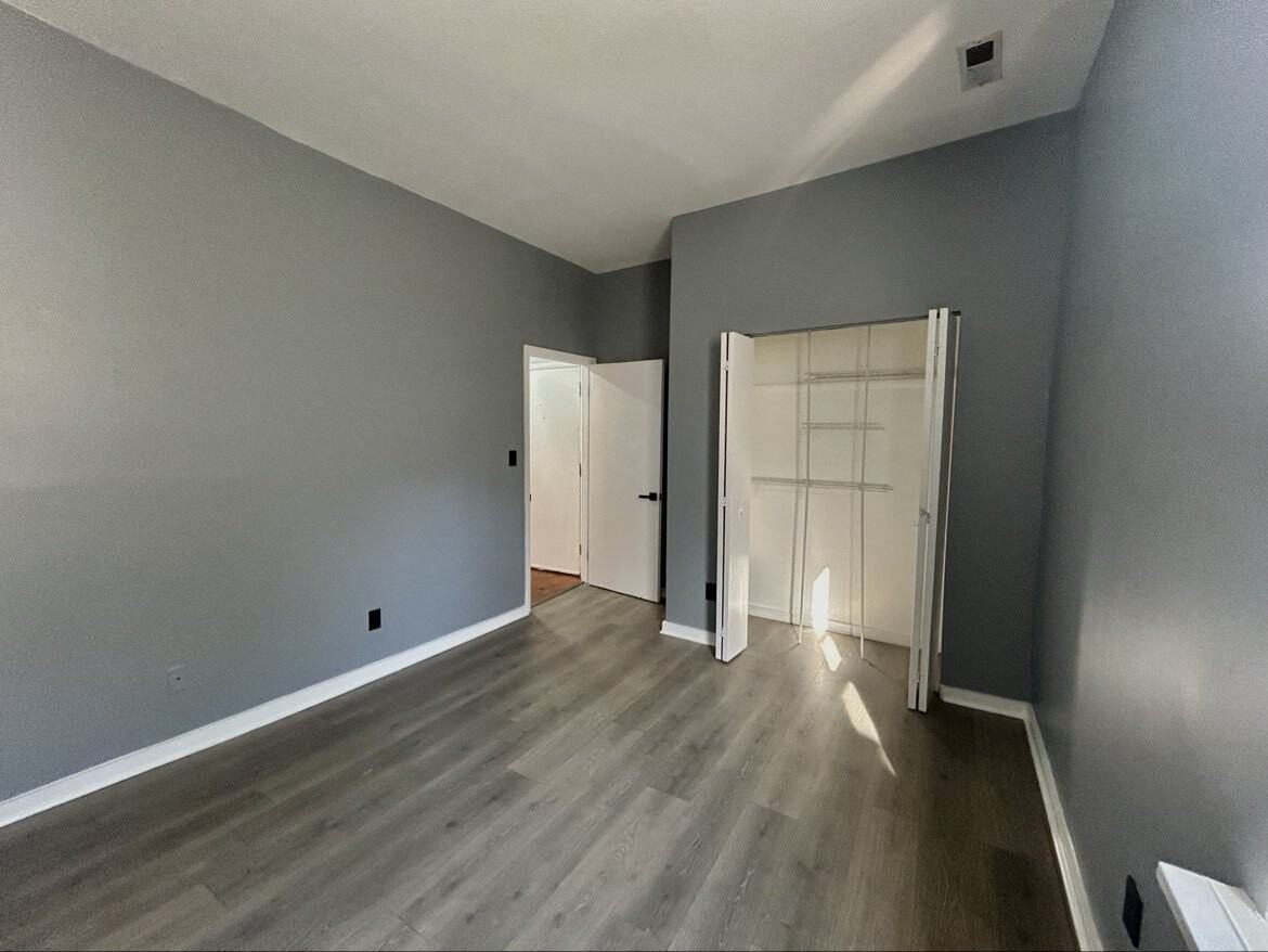Centre Properties - Photo 2 of 8