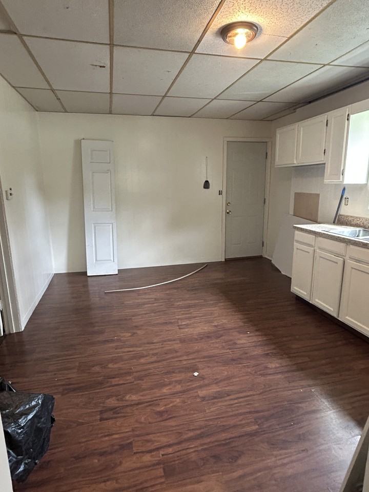3748 4th Avenue East - Photo 2 of 8