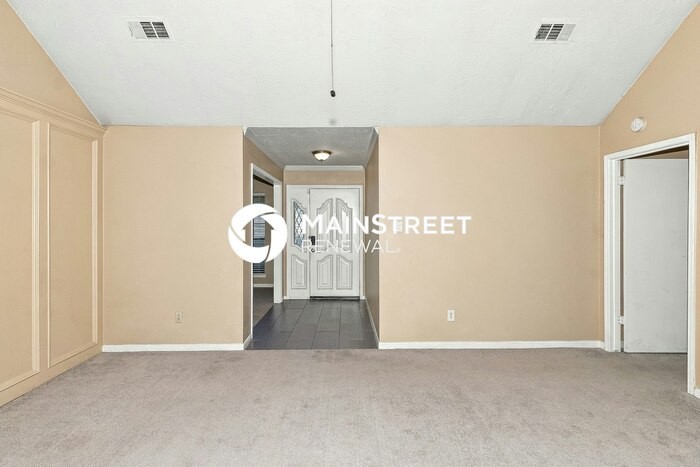 15514 Cabildo Dr - Photo 4 of 17