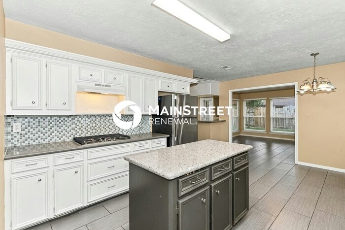 15514 Cabildo Dr - Photo 6 of 17