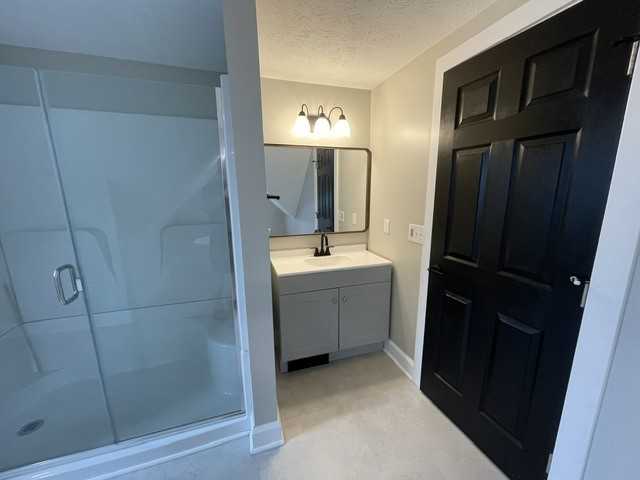 147 Burton St - Photo 5 of 9