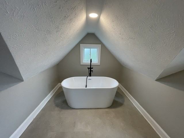 147 Burton St - Photo 6 of 9