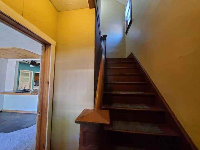 1617 University Ave - Photo 5 of 23