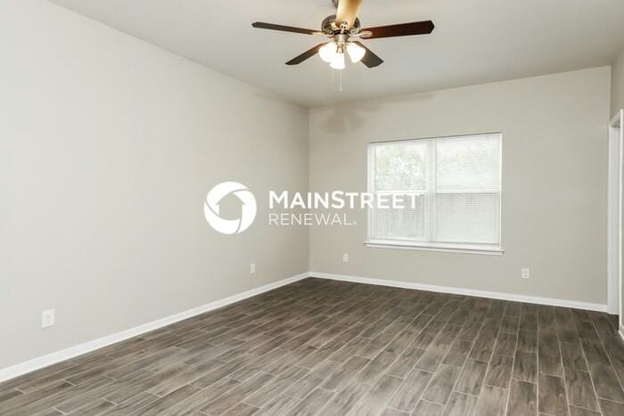 629 Greenway Trl - Photo 7 of 17