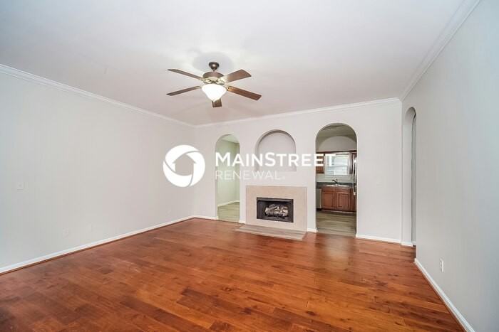5263 Promenade Dr - Photo 4 of 16