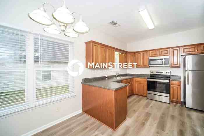 5263 Promenade Dr - Photo 5 of 16