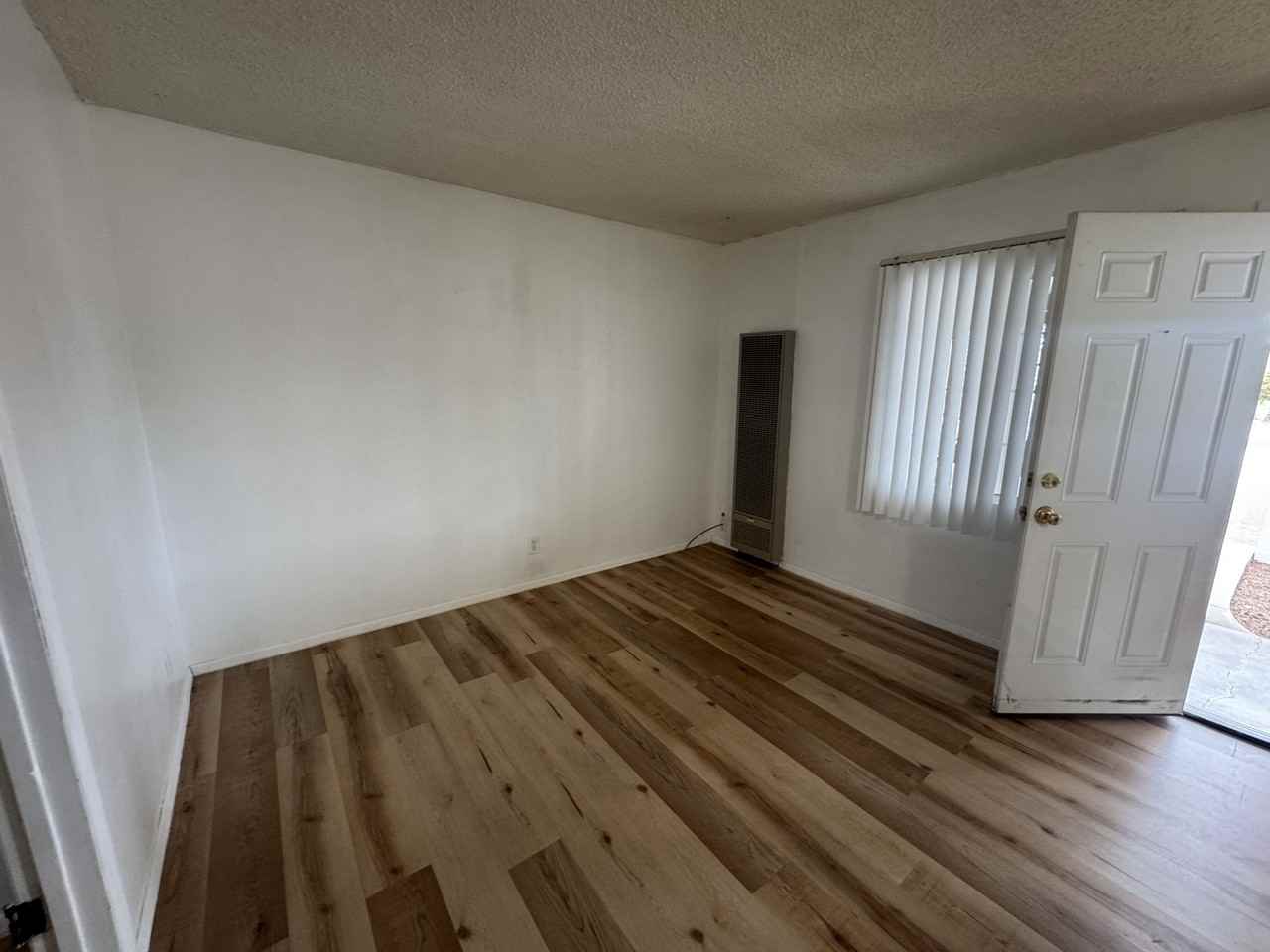 1401 Main Street - Photo 4 of 14