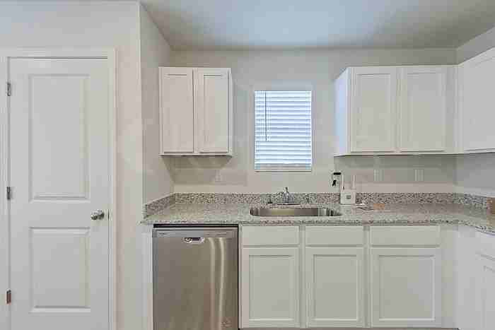 401 Bohannon Dr - Photo 6 of 19