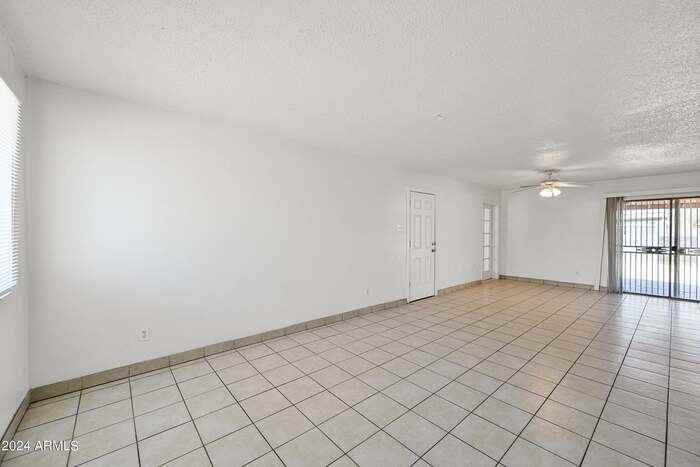 6938 W Campbell Ave - Photo 2 of 35