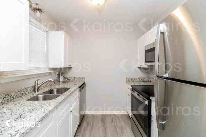 4821 Rickee Dr - Photo 6 of 17