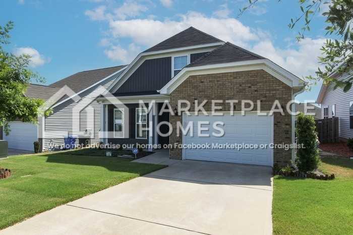 1425 Ardennes Dr - Photo 3 of 32