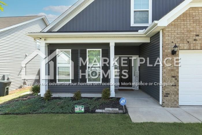 1425 Ardennes Dr - Photo 4 of 32