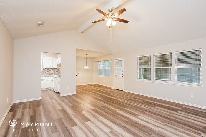 5914 Fallengate Dr - Photo 4 of 12